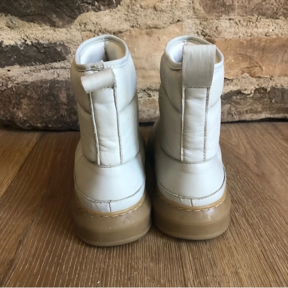 🔥NEW🔥LEATHER WHITE MOON BOOTS sz 36/6US 🔥 Ivy Lee Copenhagen price firm!